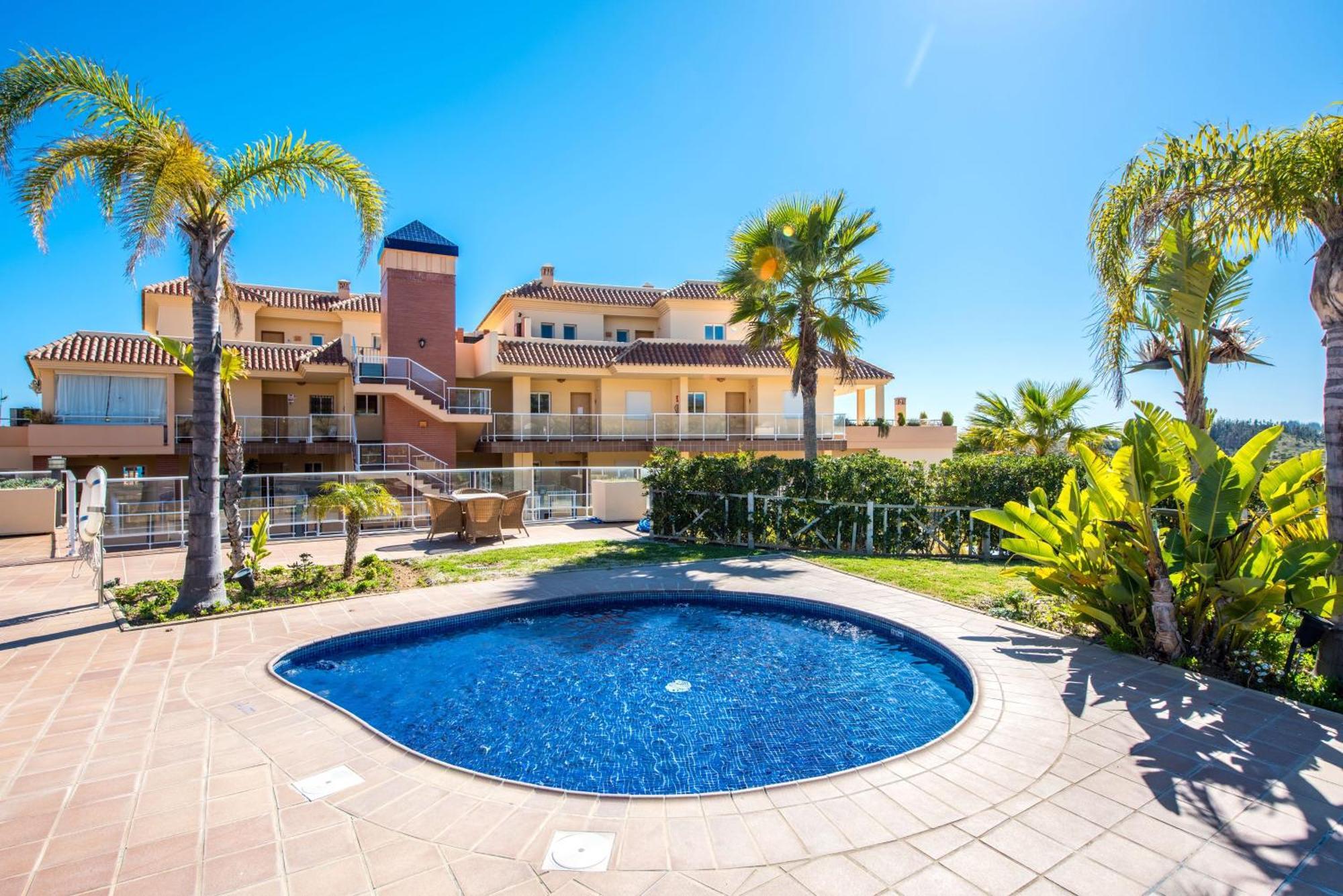 Malibu Jacuzzi Penthouse Panoramic Sea View By Costarentals - Ref 245 *