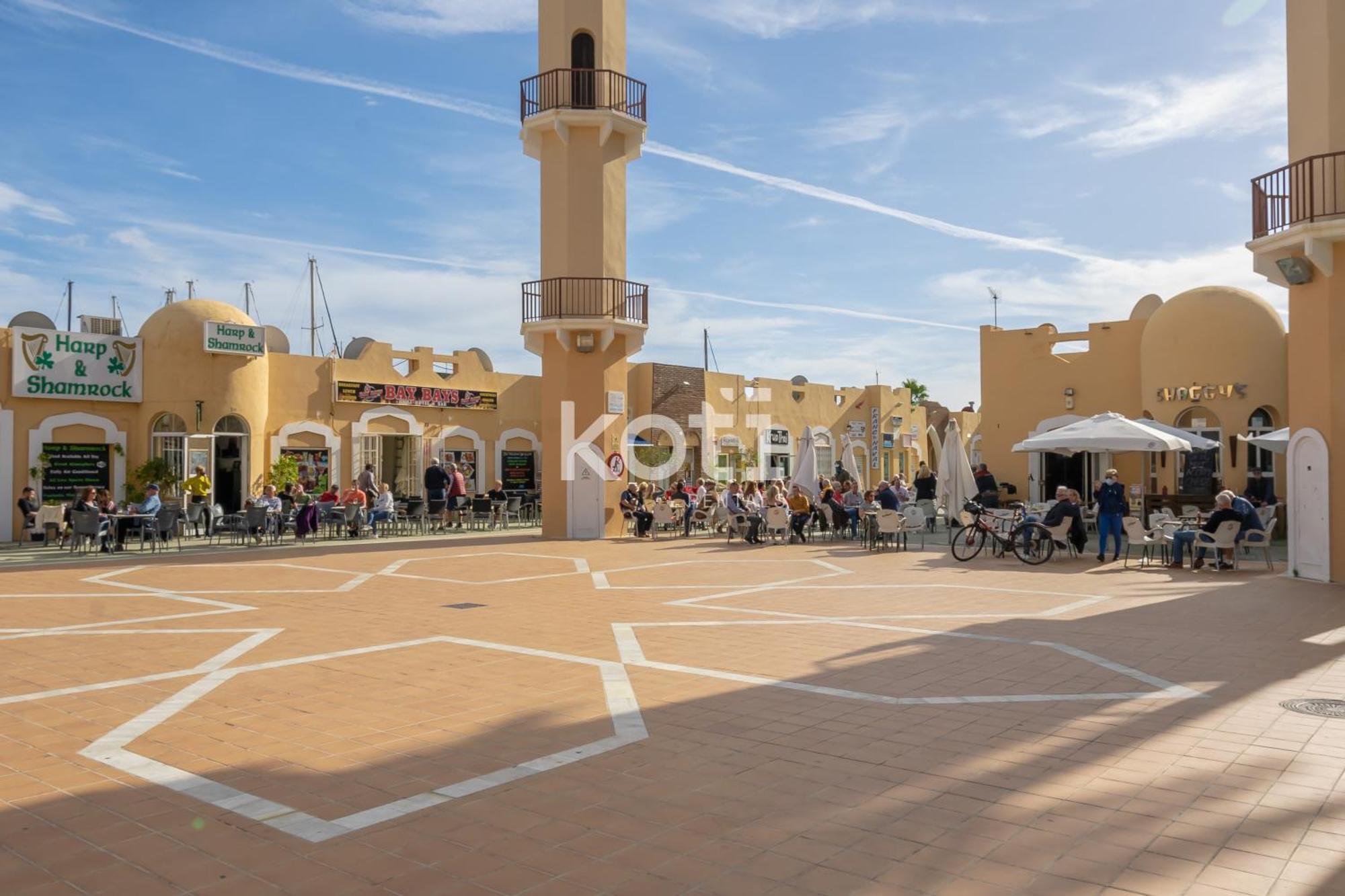 Koti - Atico Marconi Fuengirola