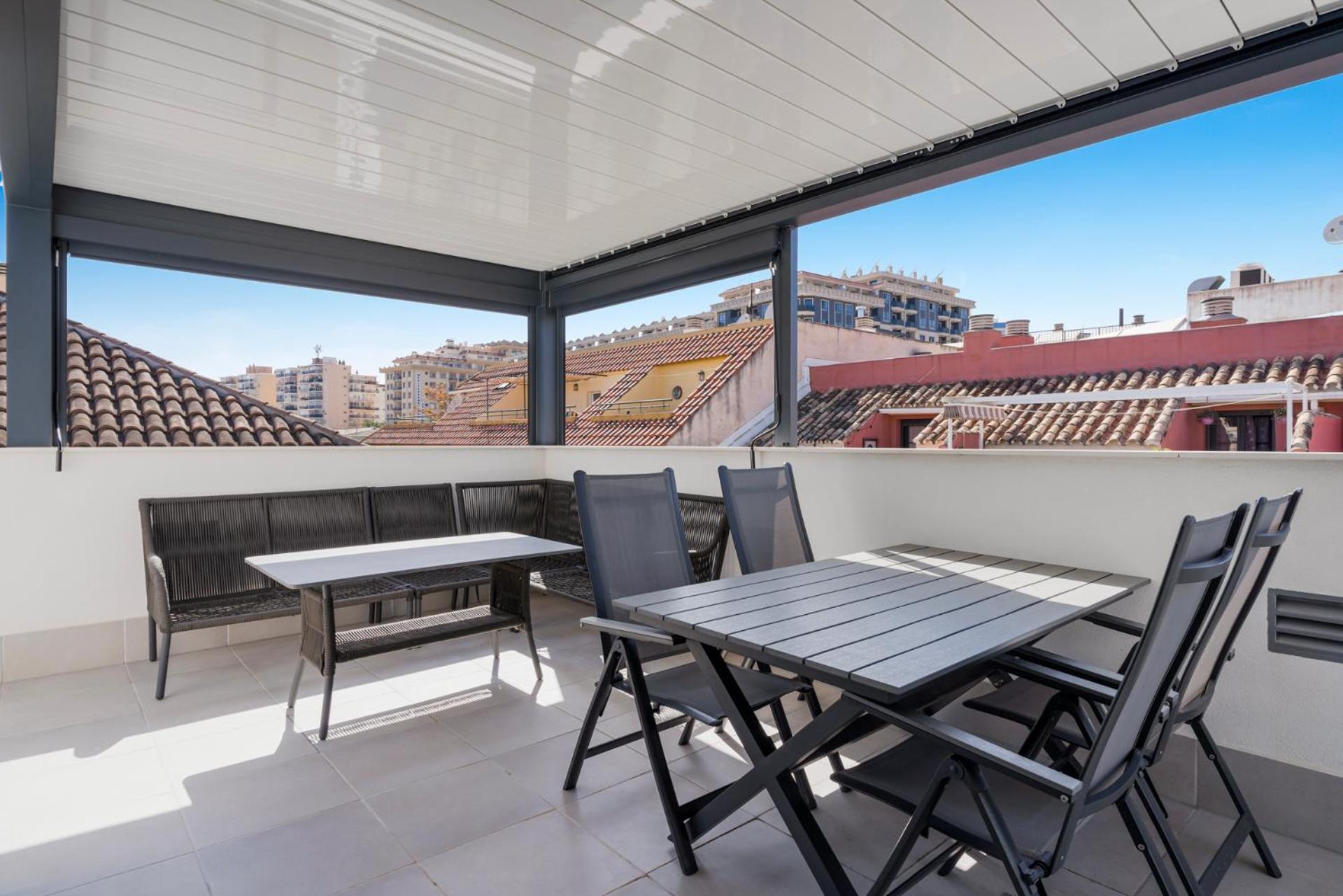 Huoneisto Sunny Penthouse In By Costarentals - Ref 215 Fuengirola