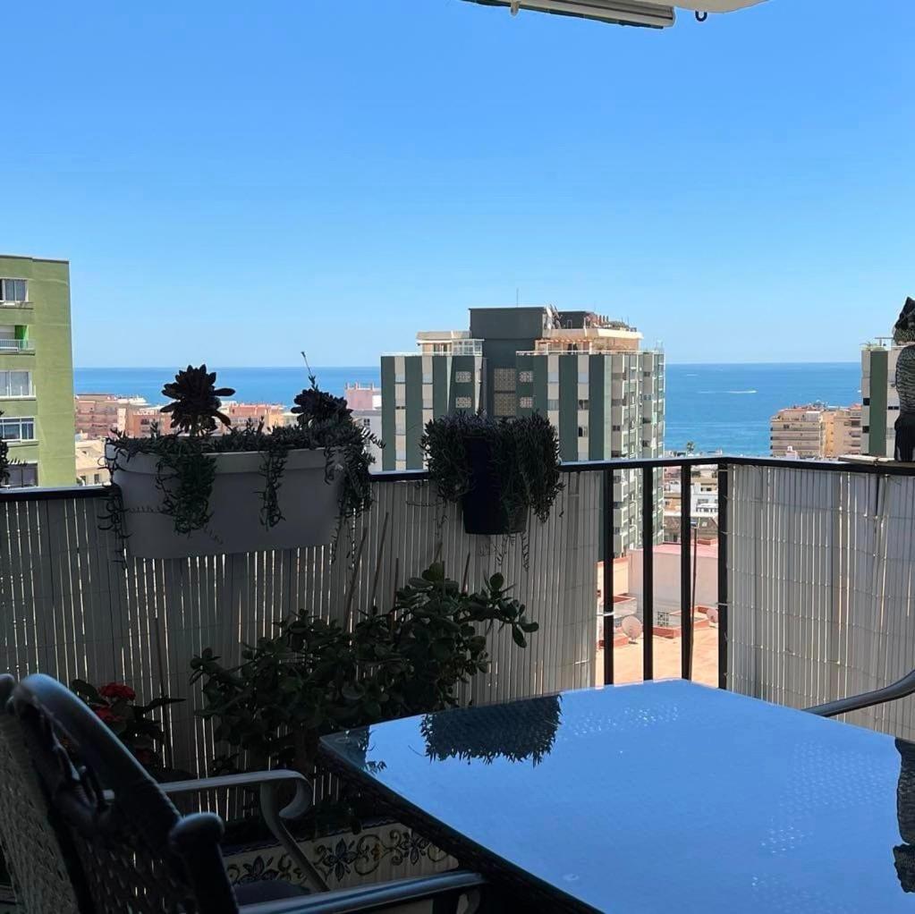 Cosy With Seaviews, Pool Close To Beach. Apartment Fuengirola