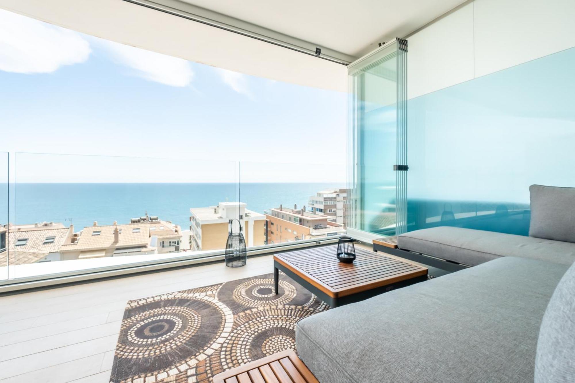 Amazing Sea Views - The Wave Ii, Pool And Sea View Fuengirola