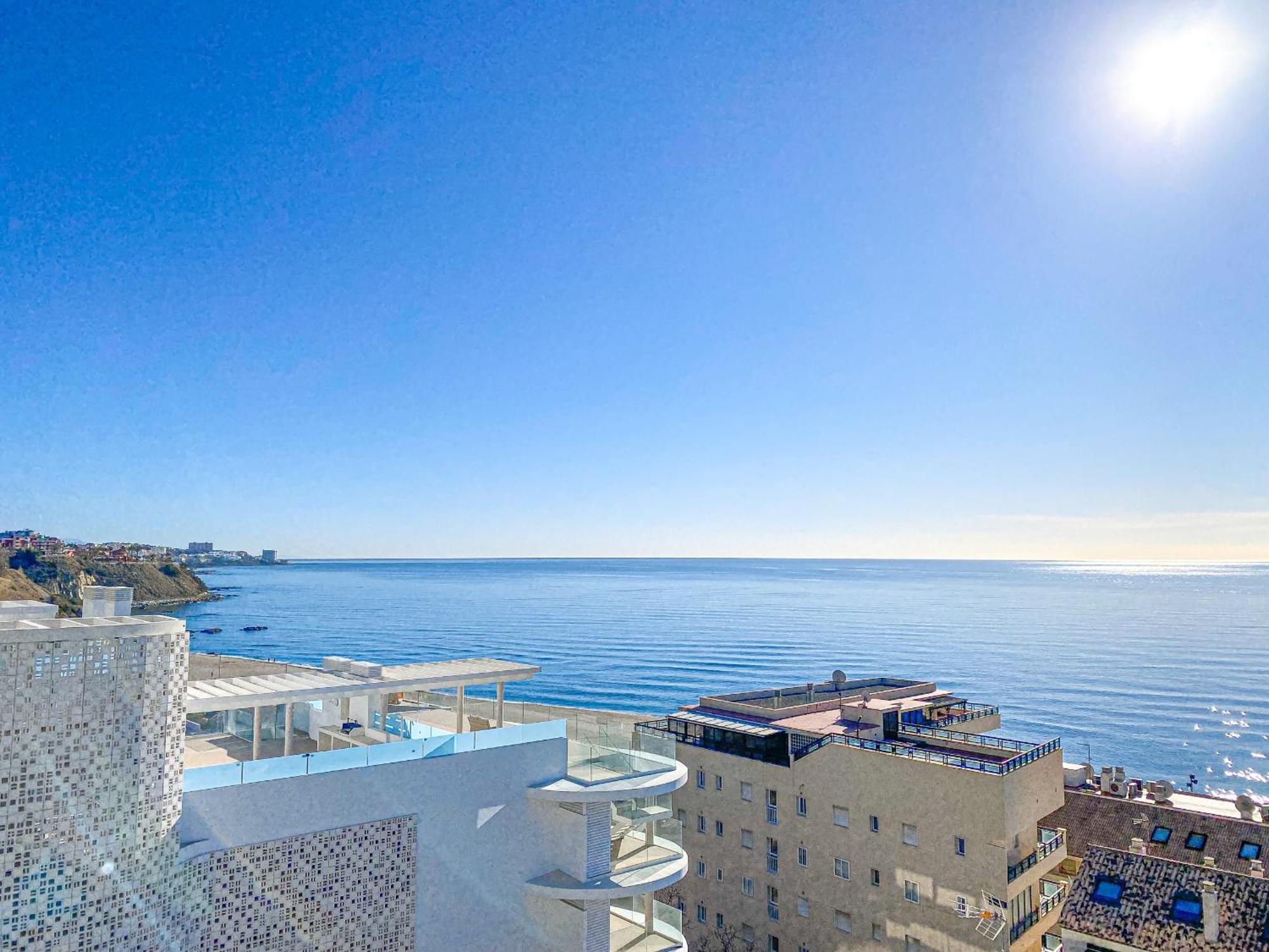 Apartment Amazing Sea Views - The Wave Ii, Pool And Sea View Fuengirola