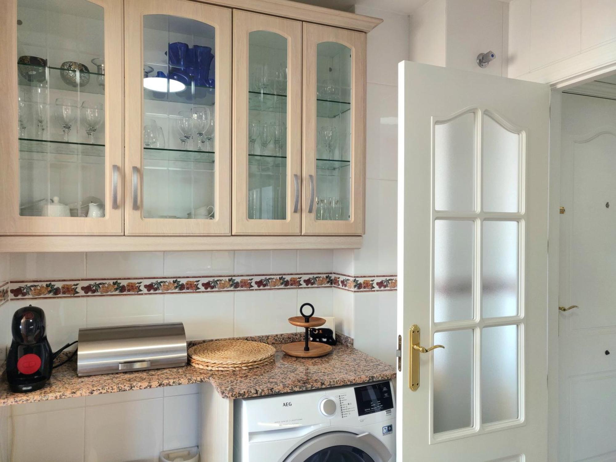 Apartamento Lujoso Atico Con Vistas Al Mar, Piscina & Parking *