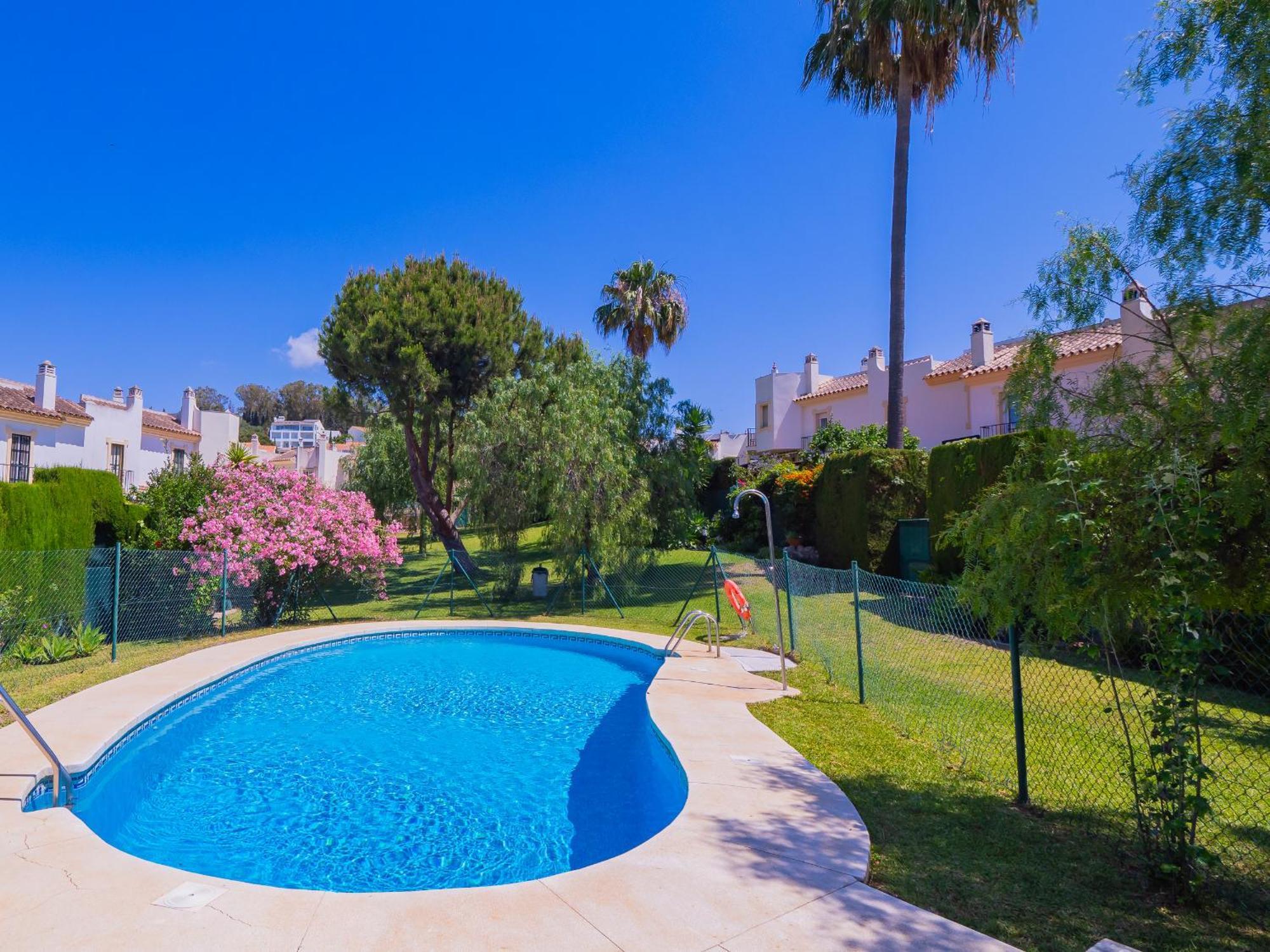 Cubo's Townhouse Sierrezuela Fuengirola