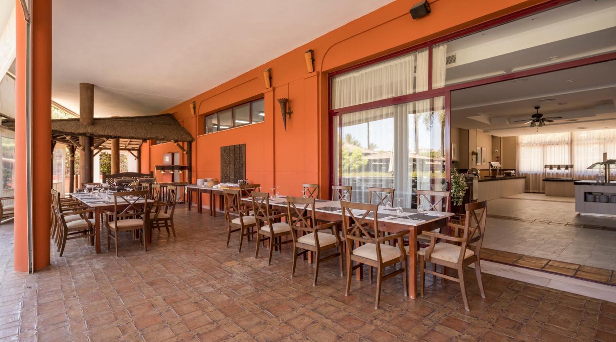 Apartahotel Myramar