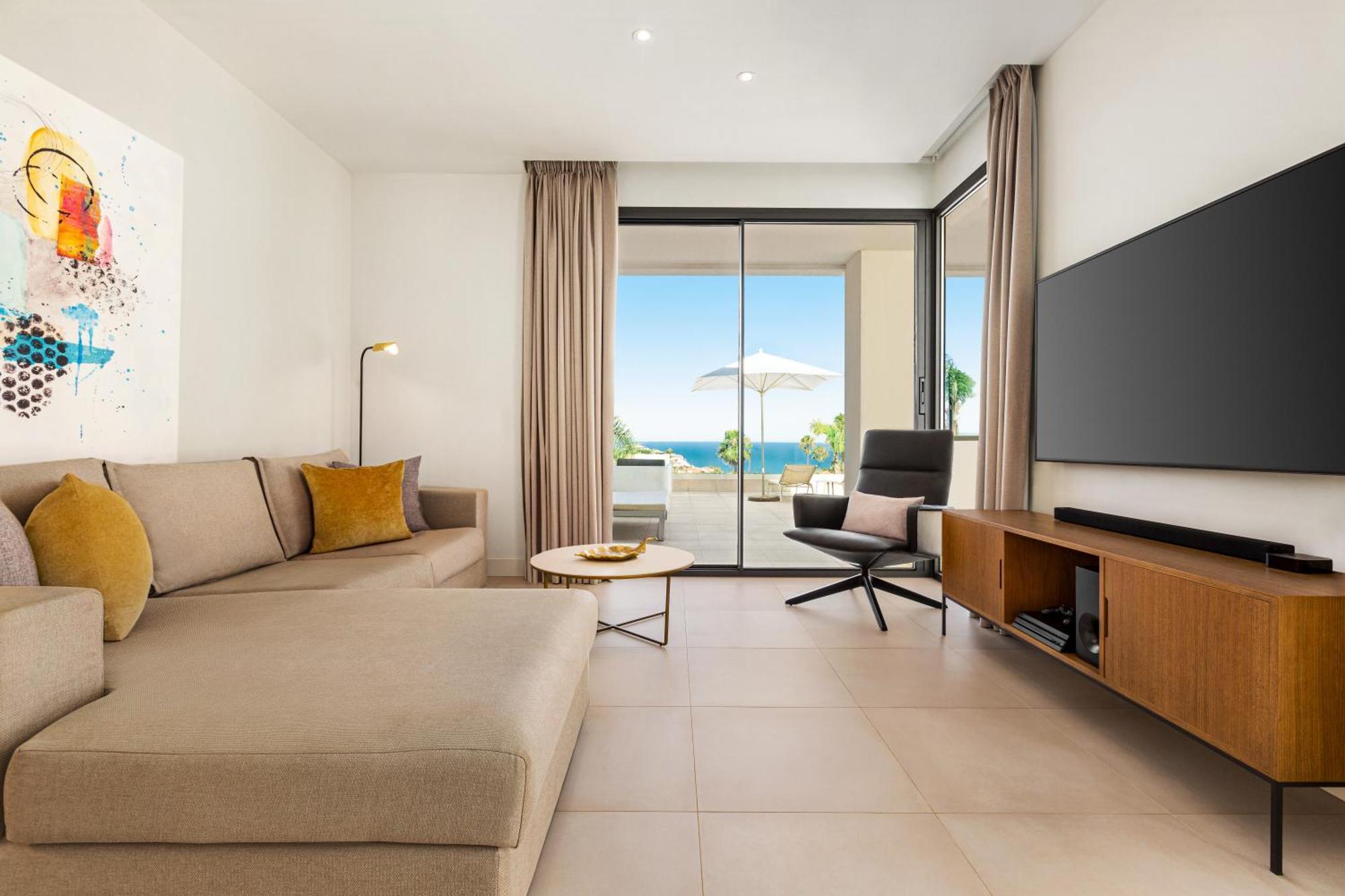 Seaview With Private Pool Fuengirola
