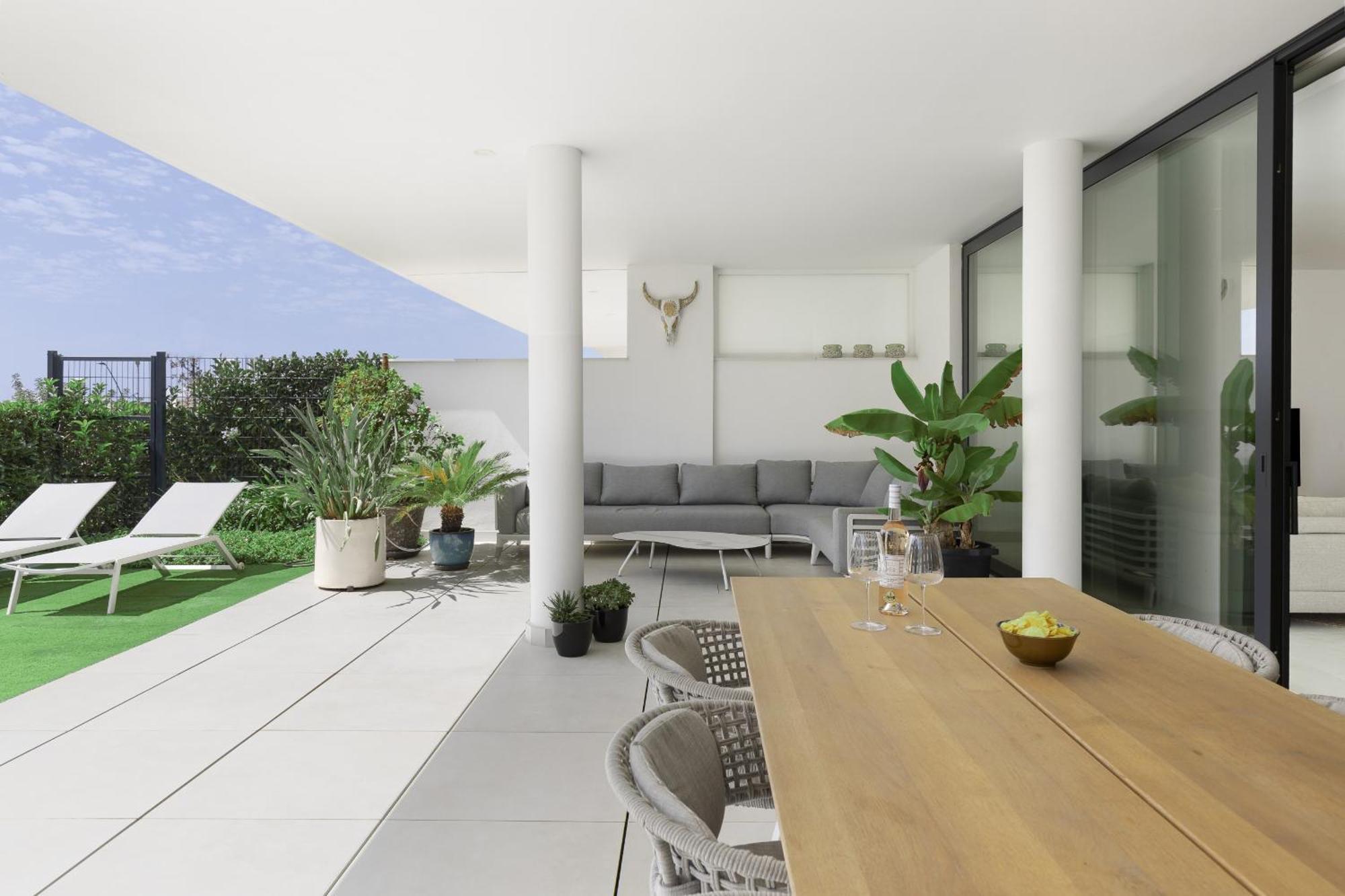Exlusive With Garden In Higueron * Fuengirola