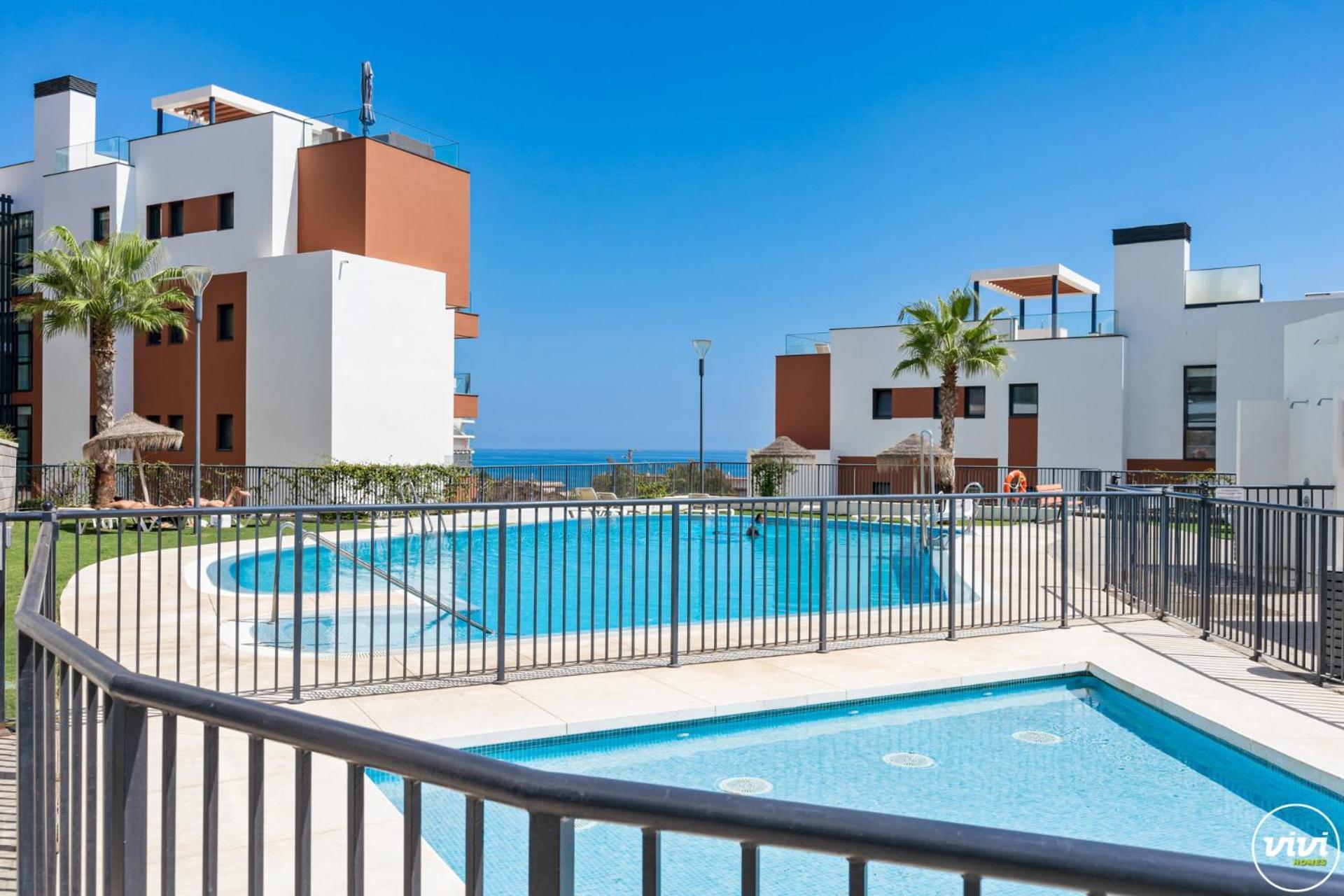 Vivi Homes - Boa Pool, Terrace & Sea View * Fuengirola