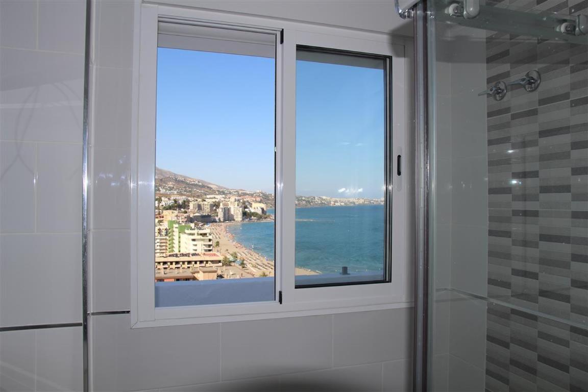 Apartment Impresionante Atico, Primera Liinea Playa, Vistas Al Mar, Piscina Comunitaria