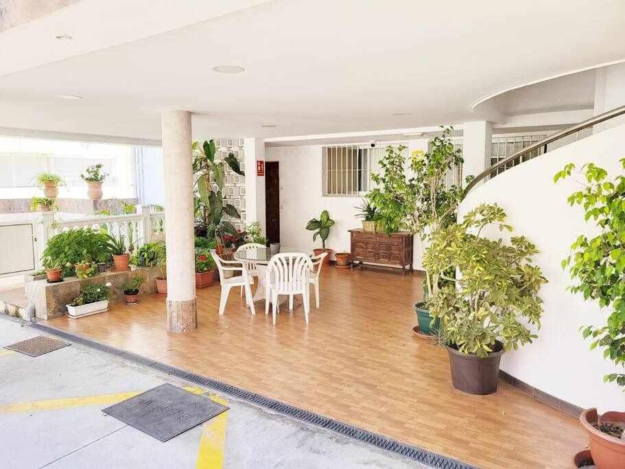 Opera Beach House - Ac Wi-Fi Apartment