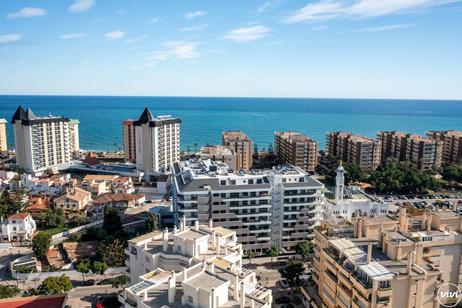 Vivi Homes - Jade Beautiful With Spa, Pool And Cinema 200 Meters From The Fuengirola