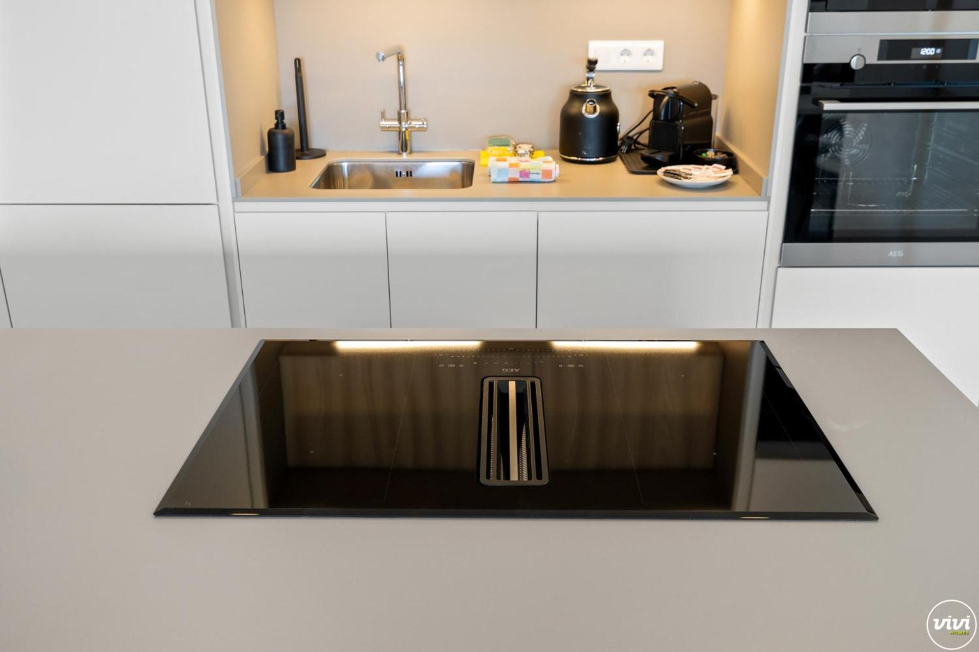 Apartment Vivi Homes - Jade Beautiful With Spa, Pool And Cinema 200 Meters From The