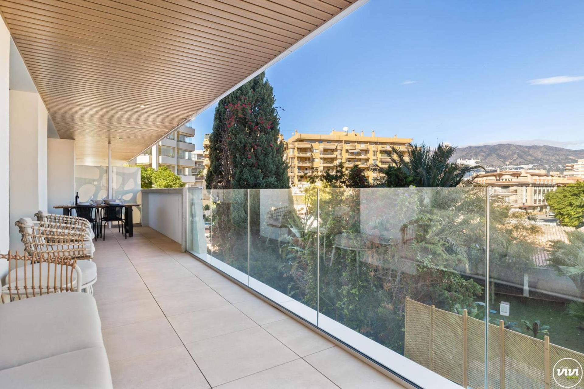 Vivi Homes - Jade Beautiful With Spa, Pool And Cinema 200 Meters From The * Fuengirola