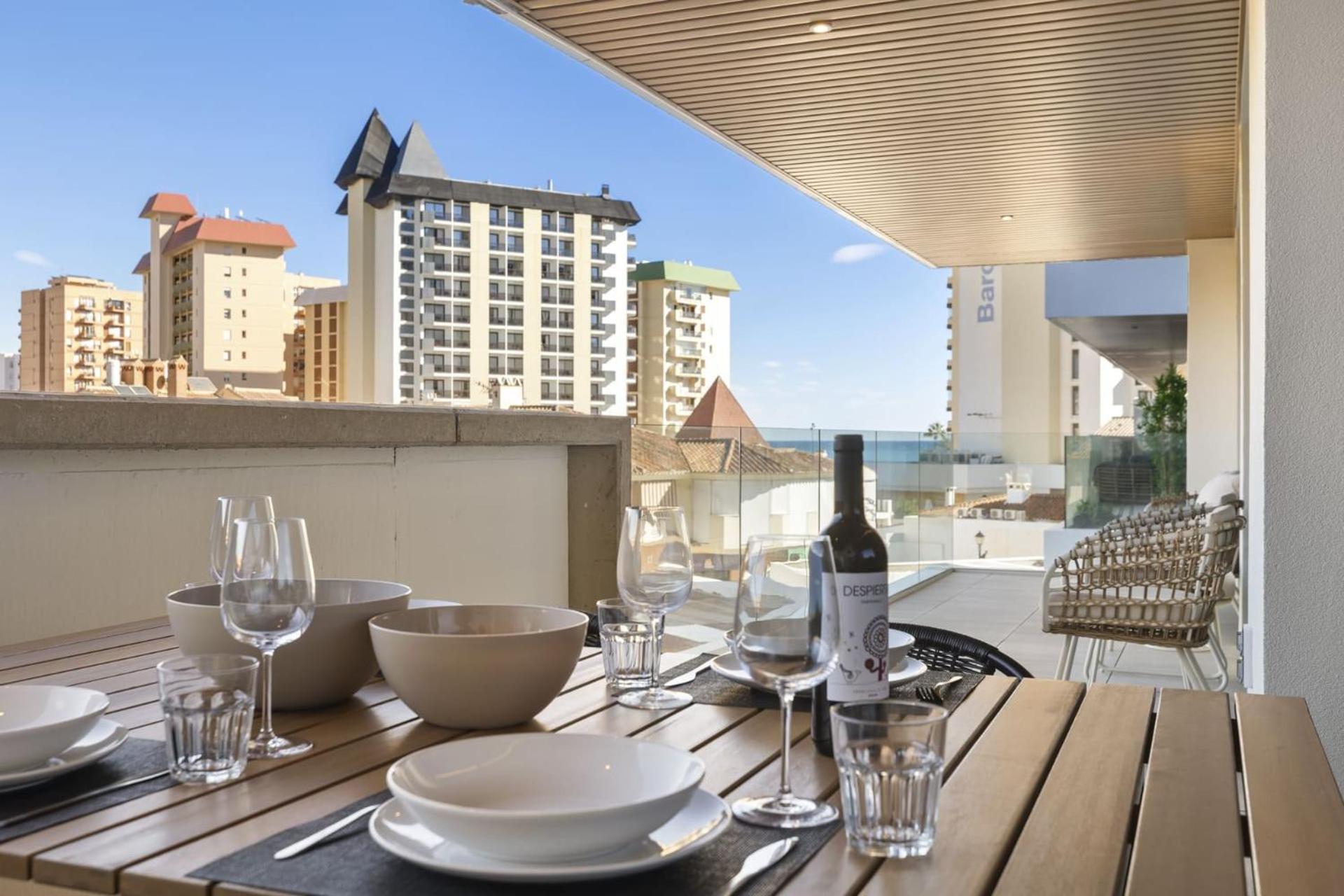 Vivi Homes - Jade Beautiful With Spa, Pool And Cinema 200 Meters From The Fuengirola