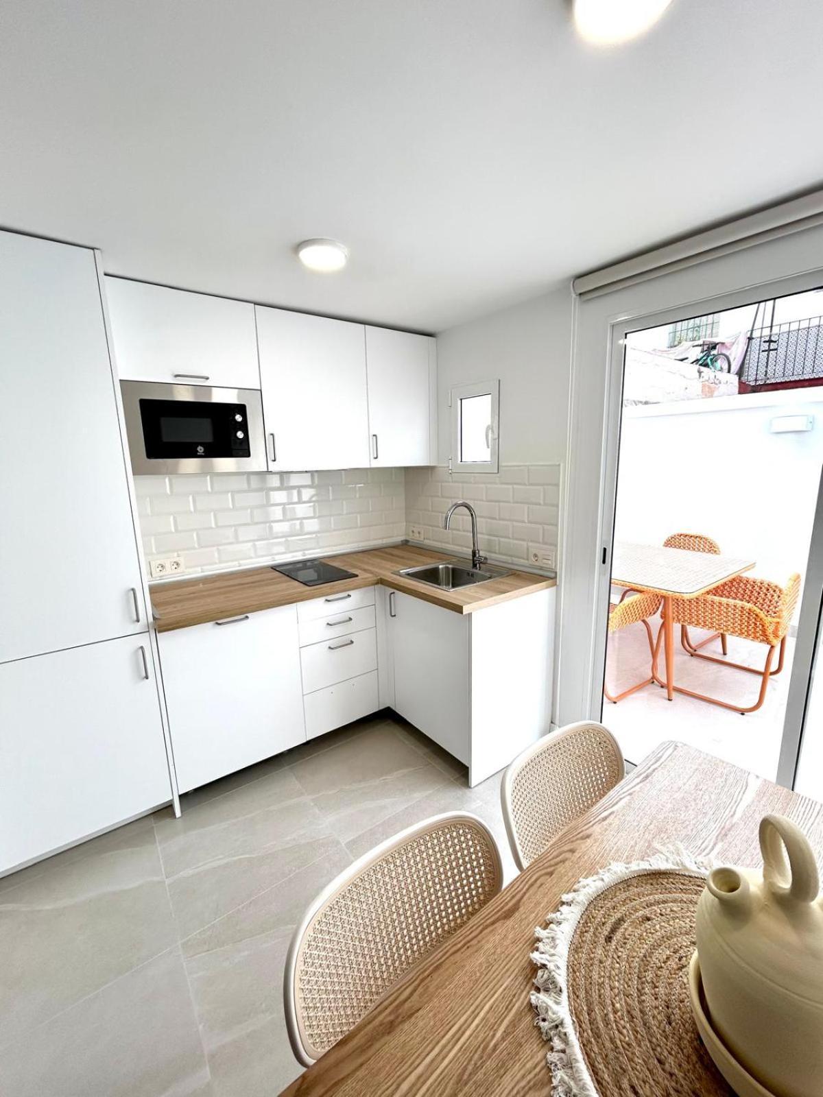 Apartment Juanito Maranon By 10tosea 2 Bedrooms