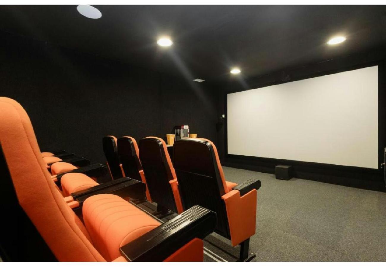 Vivi Homes - Jade Beautiful With Spa, Pool And Cinema 200 Meters From The Fuengirola