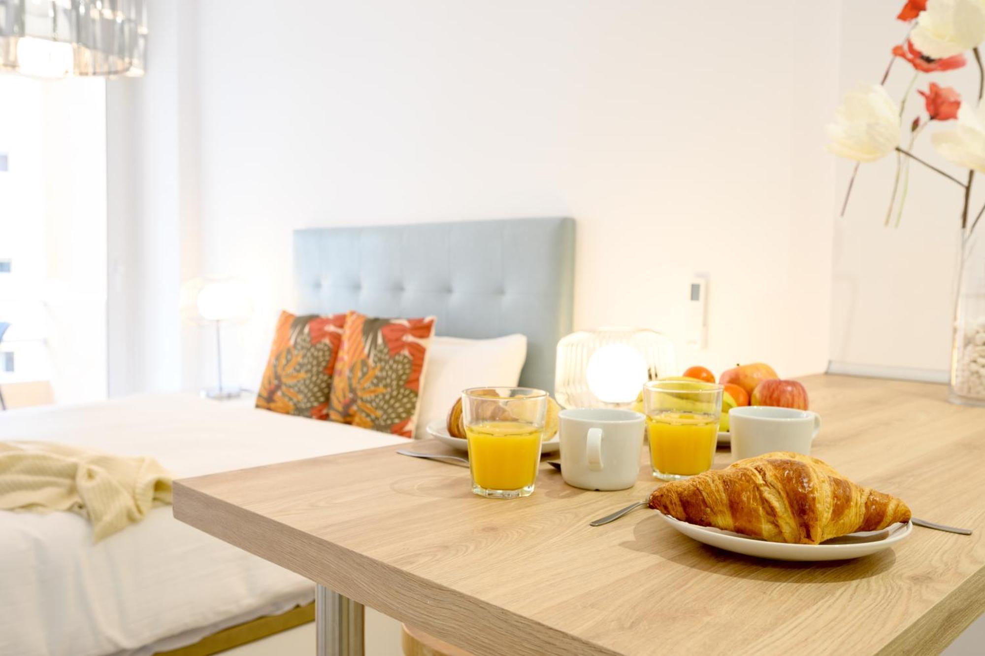 Edificio Veramar Iii By 10tosea Apartment