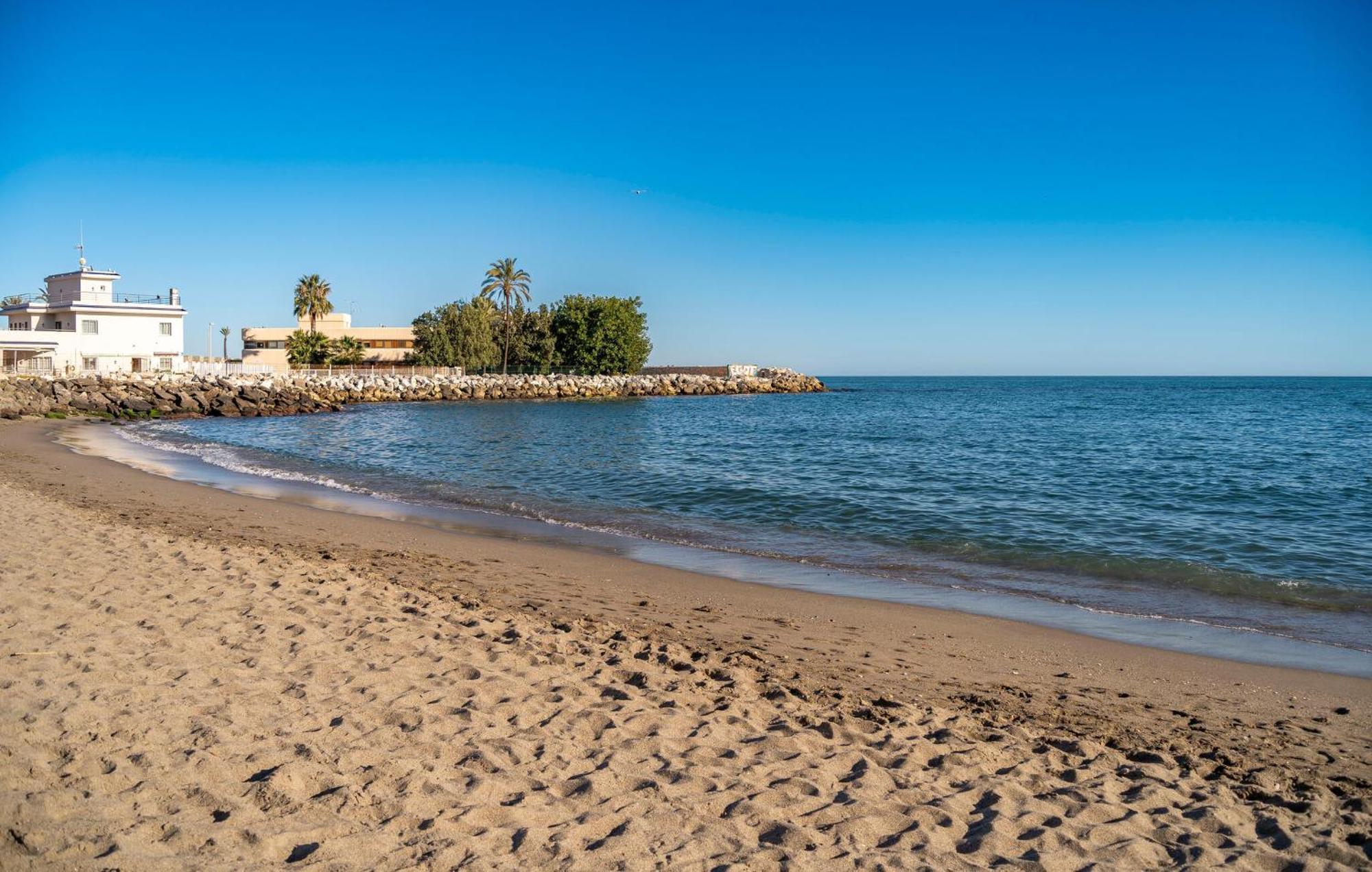 Apartamento Gorgeous In With Wifi Fuengirola