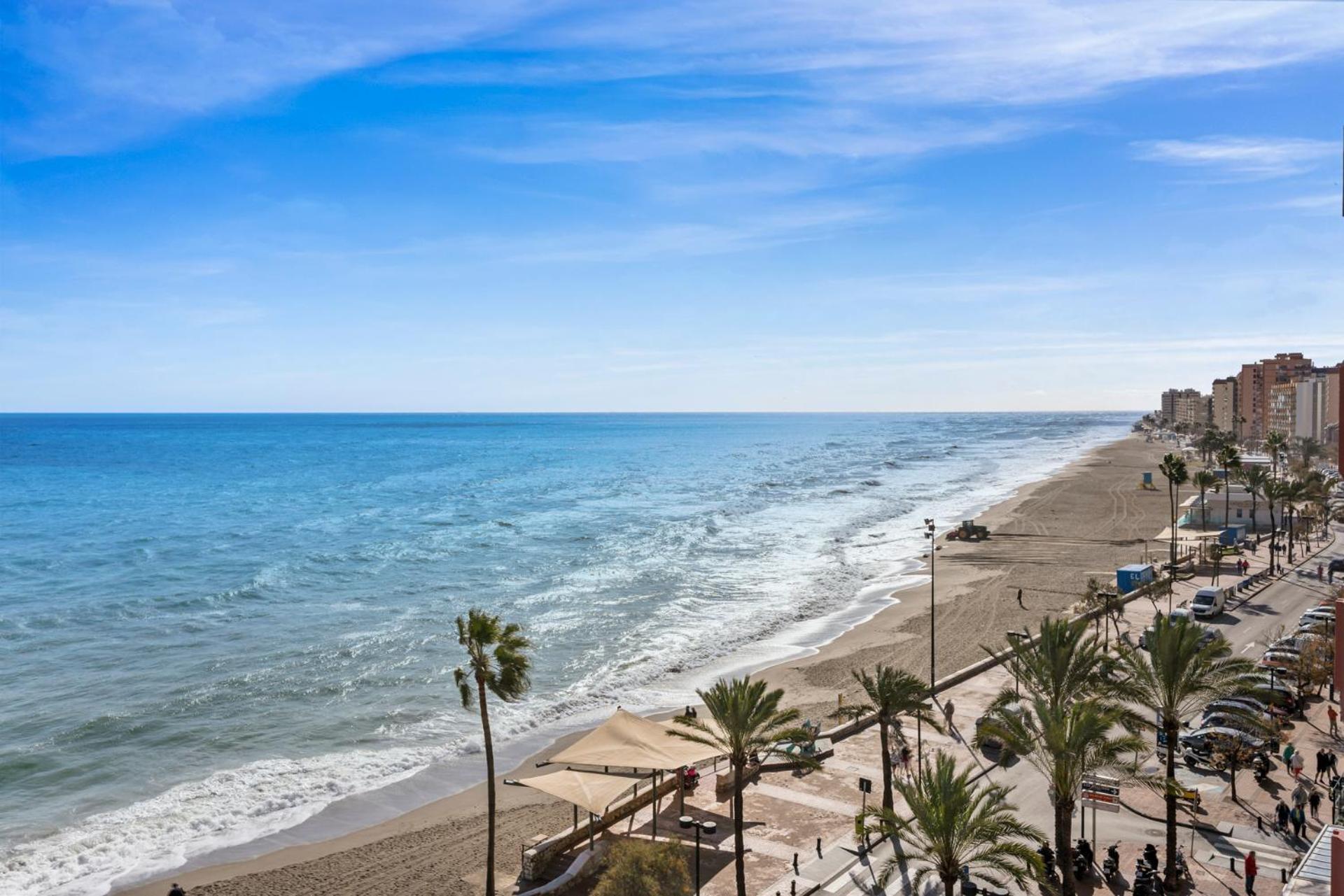 Marvelous Waterfront In By Costarentals - Ref 73 *