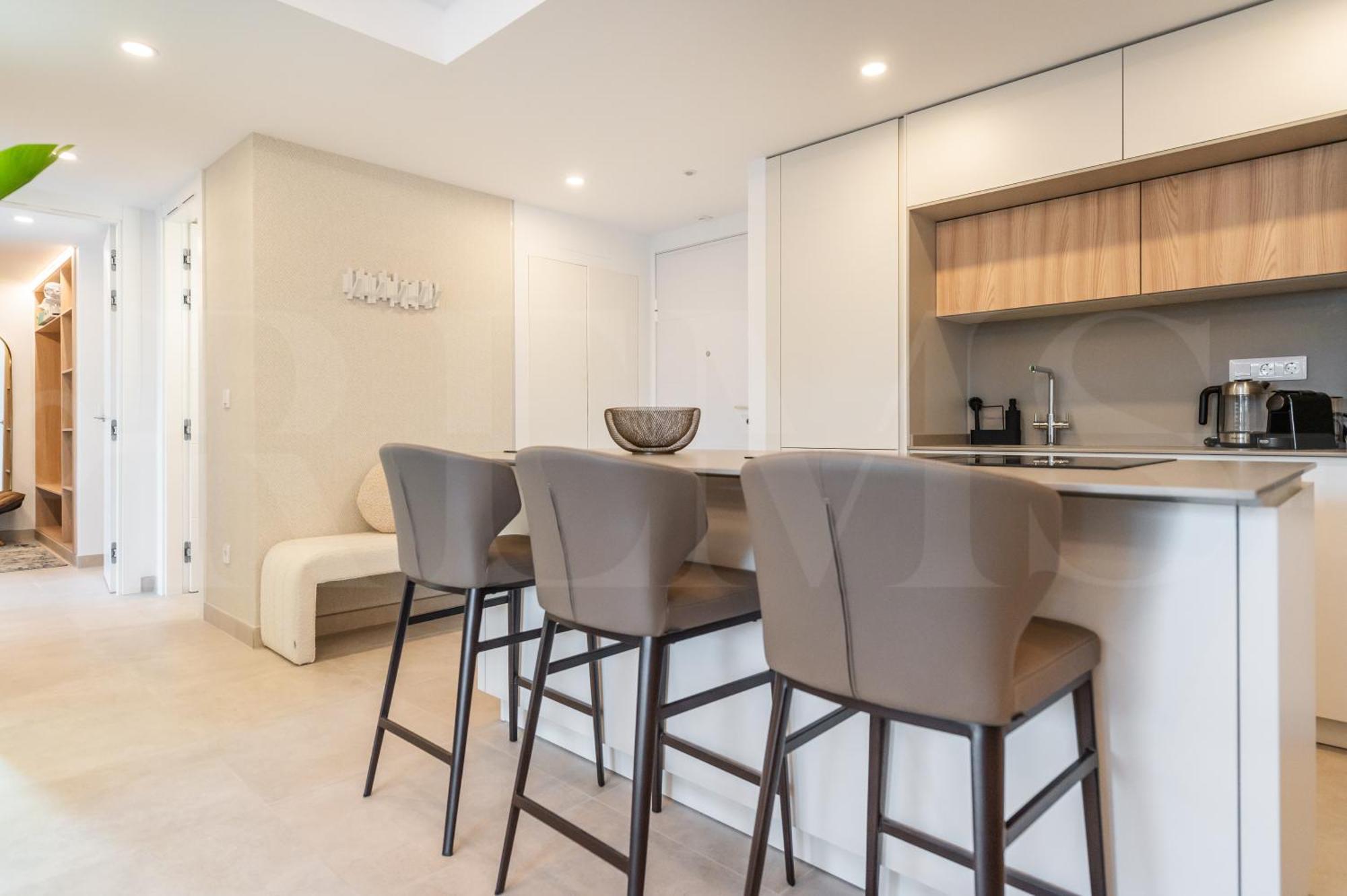 Apartment Coastside With Balcony And Parking By Rems Fuengirola