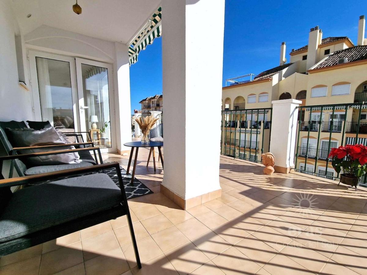 3 Minutes From The Beach, And Bright A219 Apartment