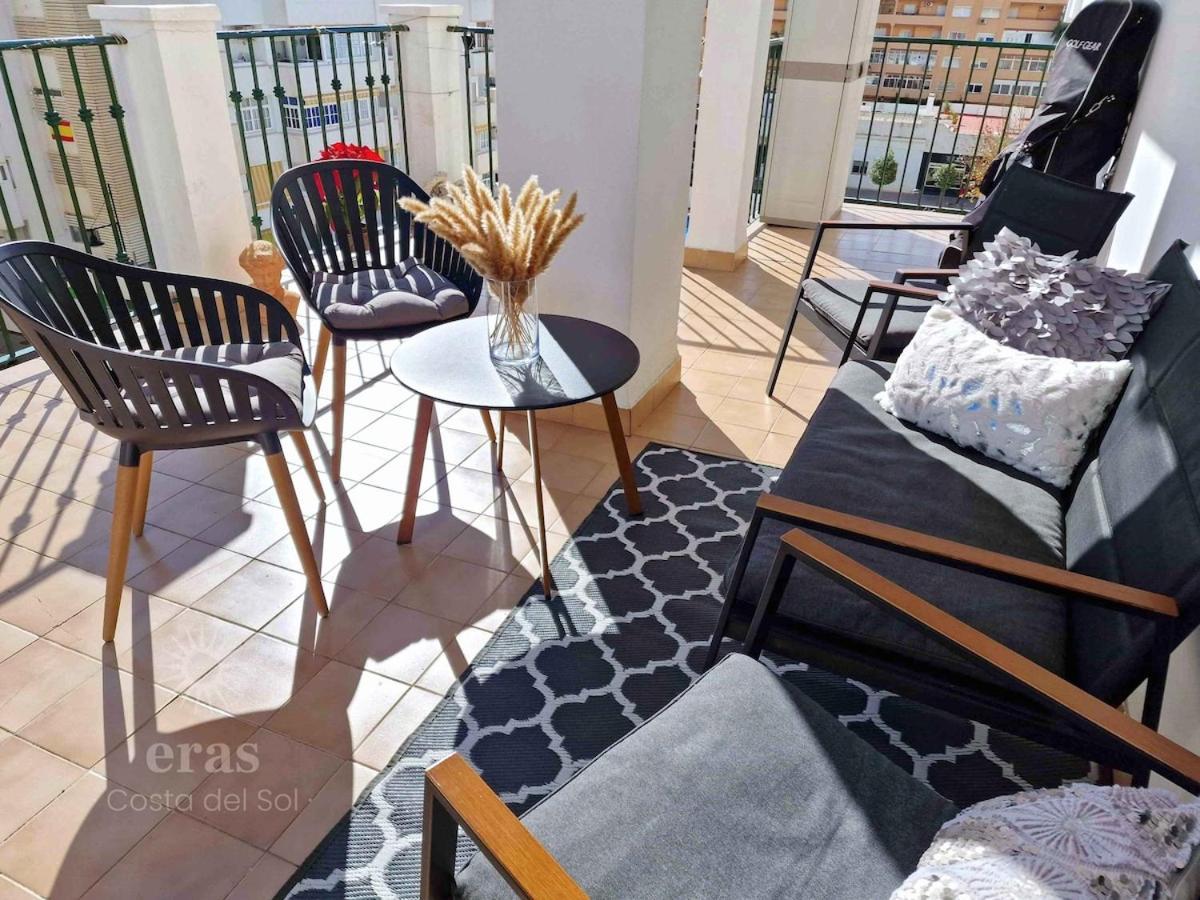 Apartment 3 Minutes From The Beach, And Bright A219