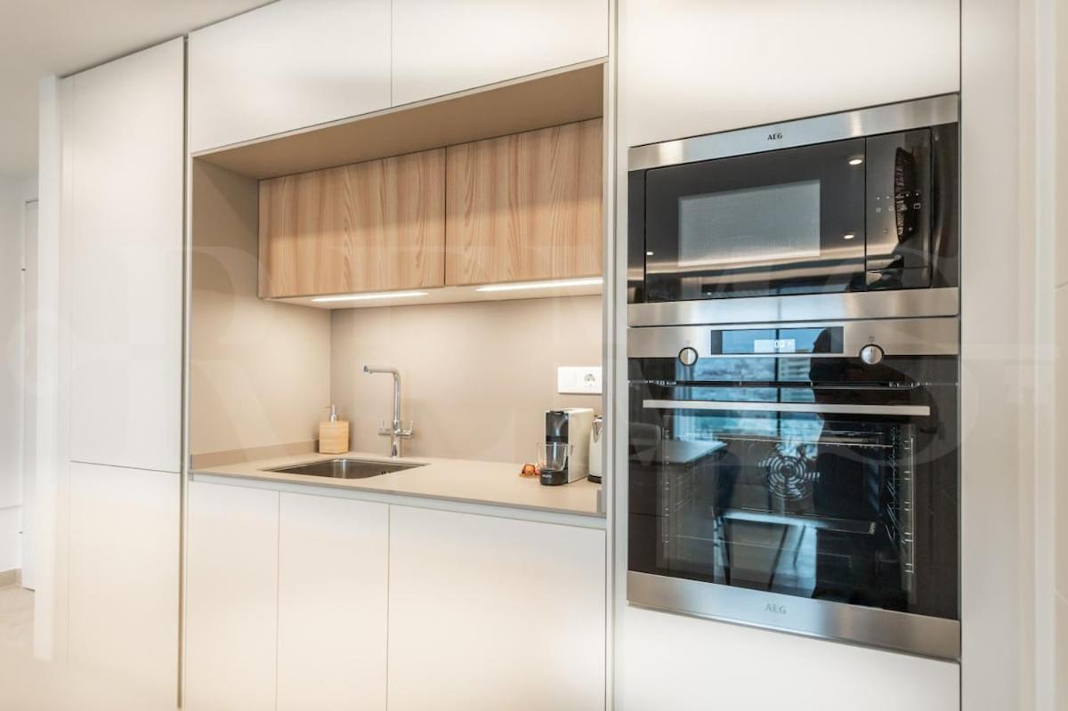 Elegant 2 Bedroom Gem With Terrace And Parking Rems Apartamento