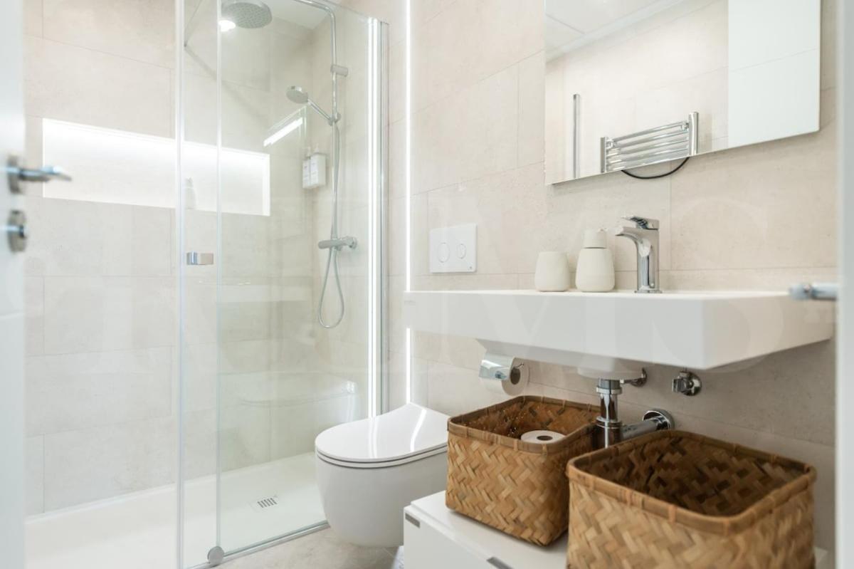 Apartamento Elegant 2 Bedroom Gem With Terrace And Parking Rems *