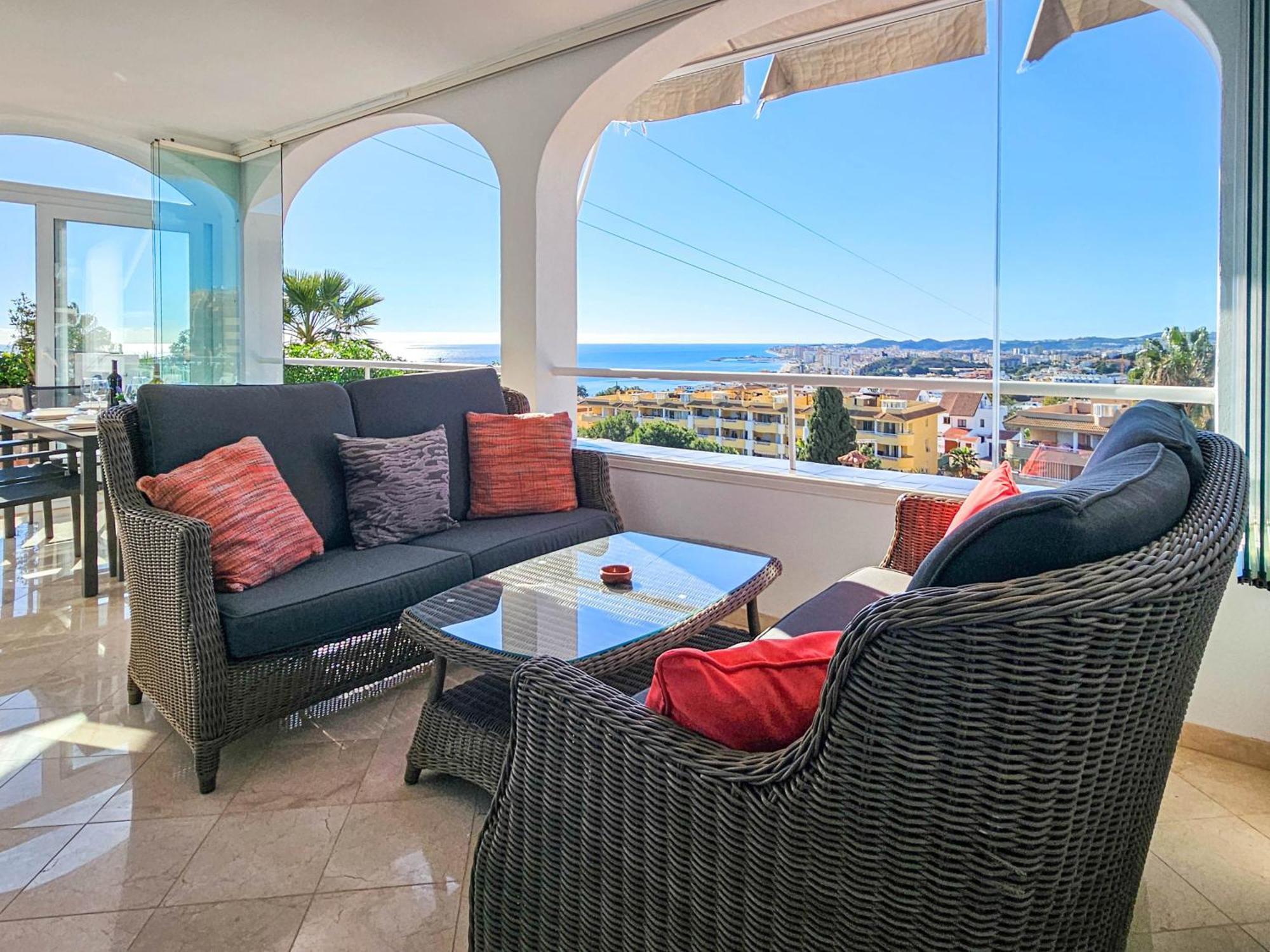 Villa Three Bedroom With Private Pool In Torreblanca *