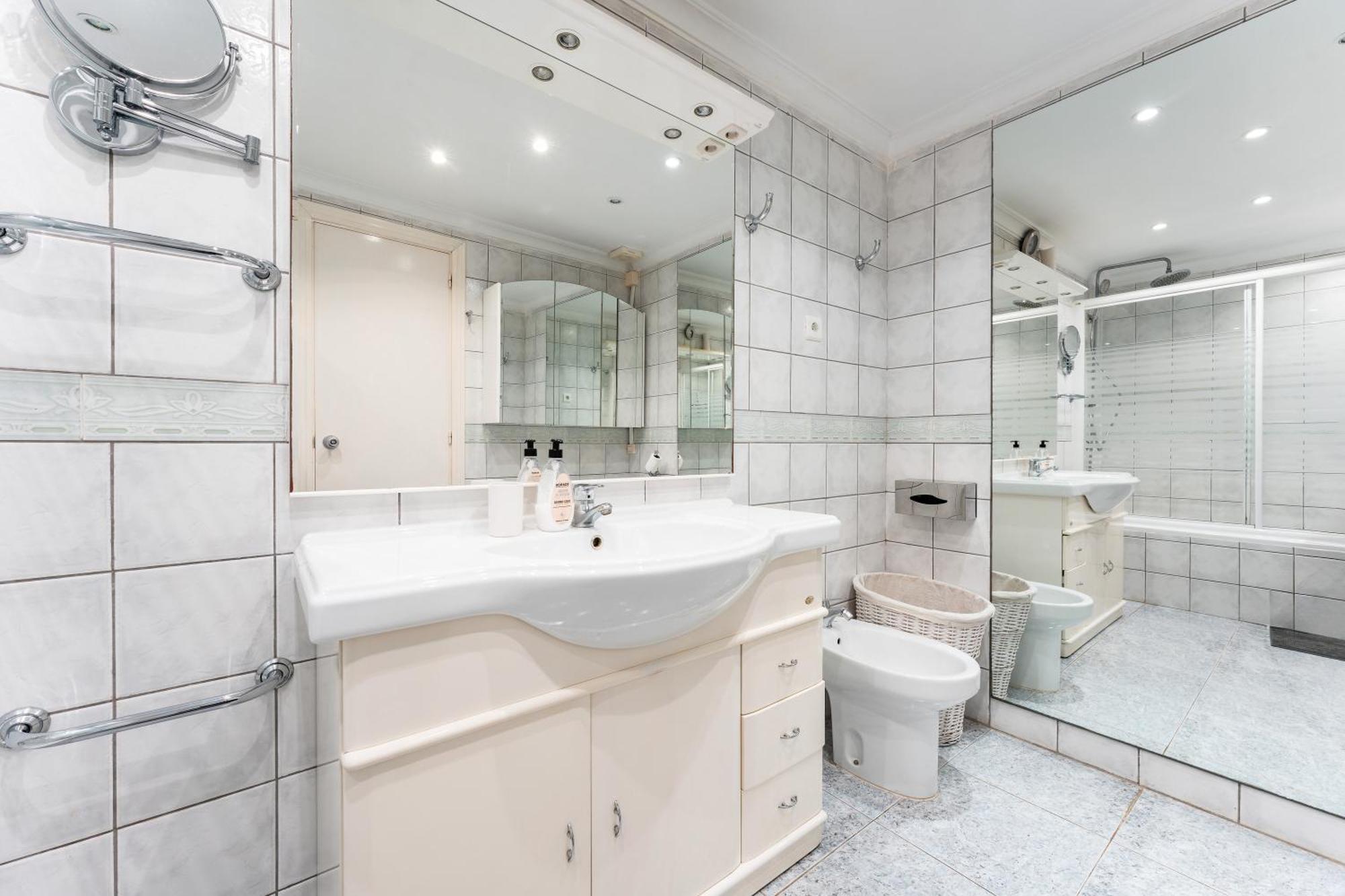 Apartment Penthouse In Old Town