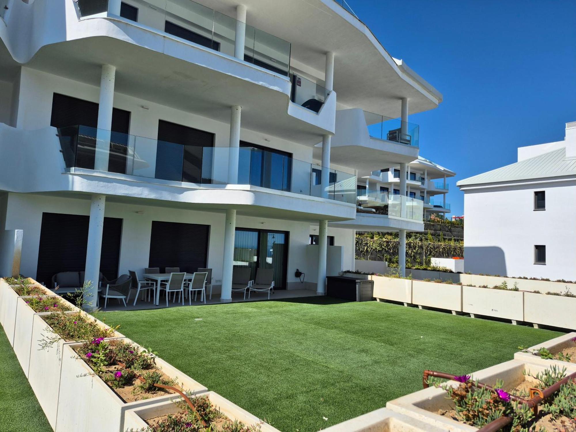 Apartment Happy Travel Lomas Higueron 2 *