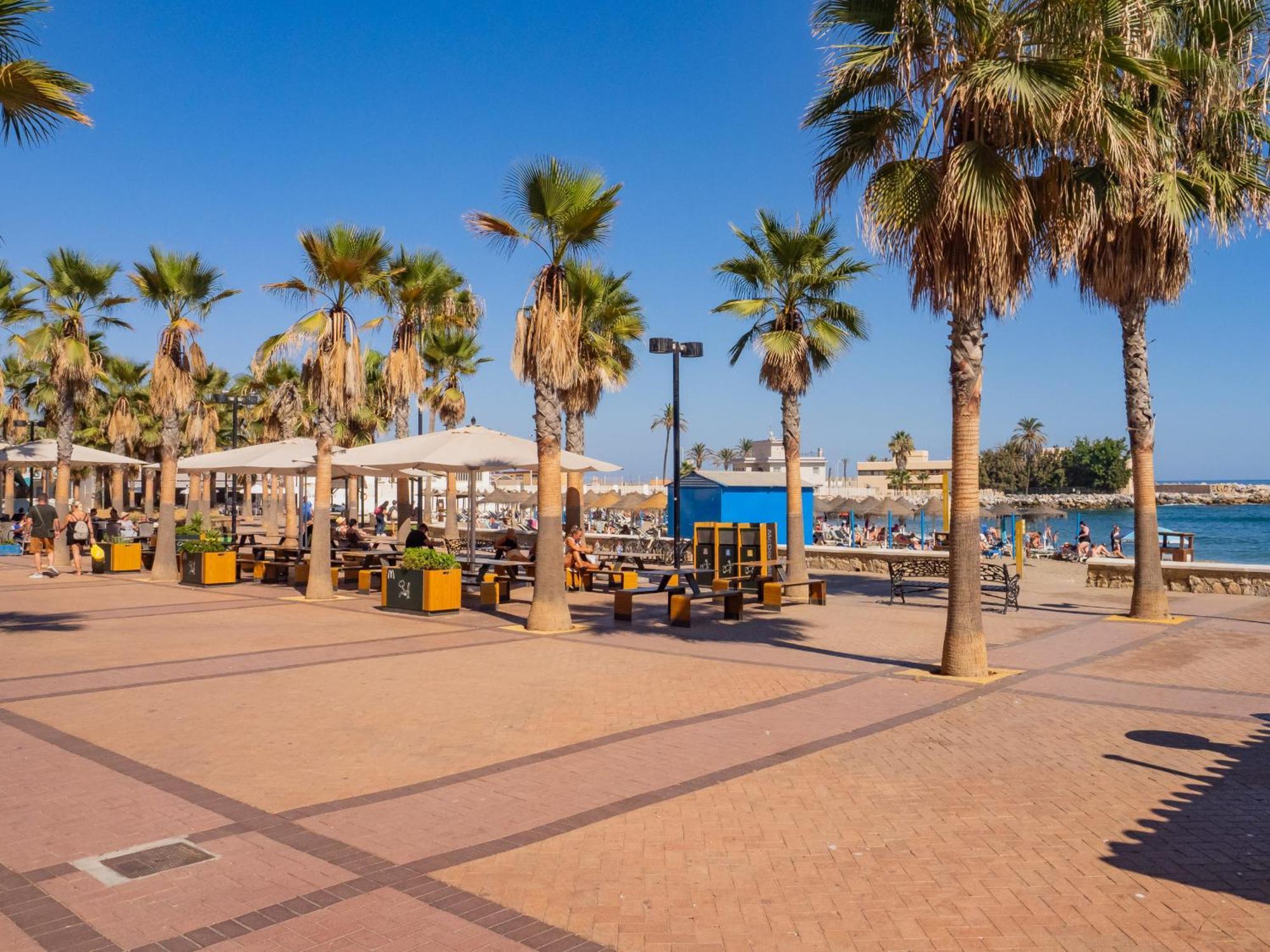 Apartment Cubo's De Lacroix & Pool Fuengirola