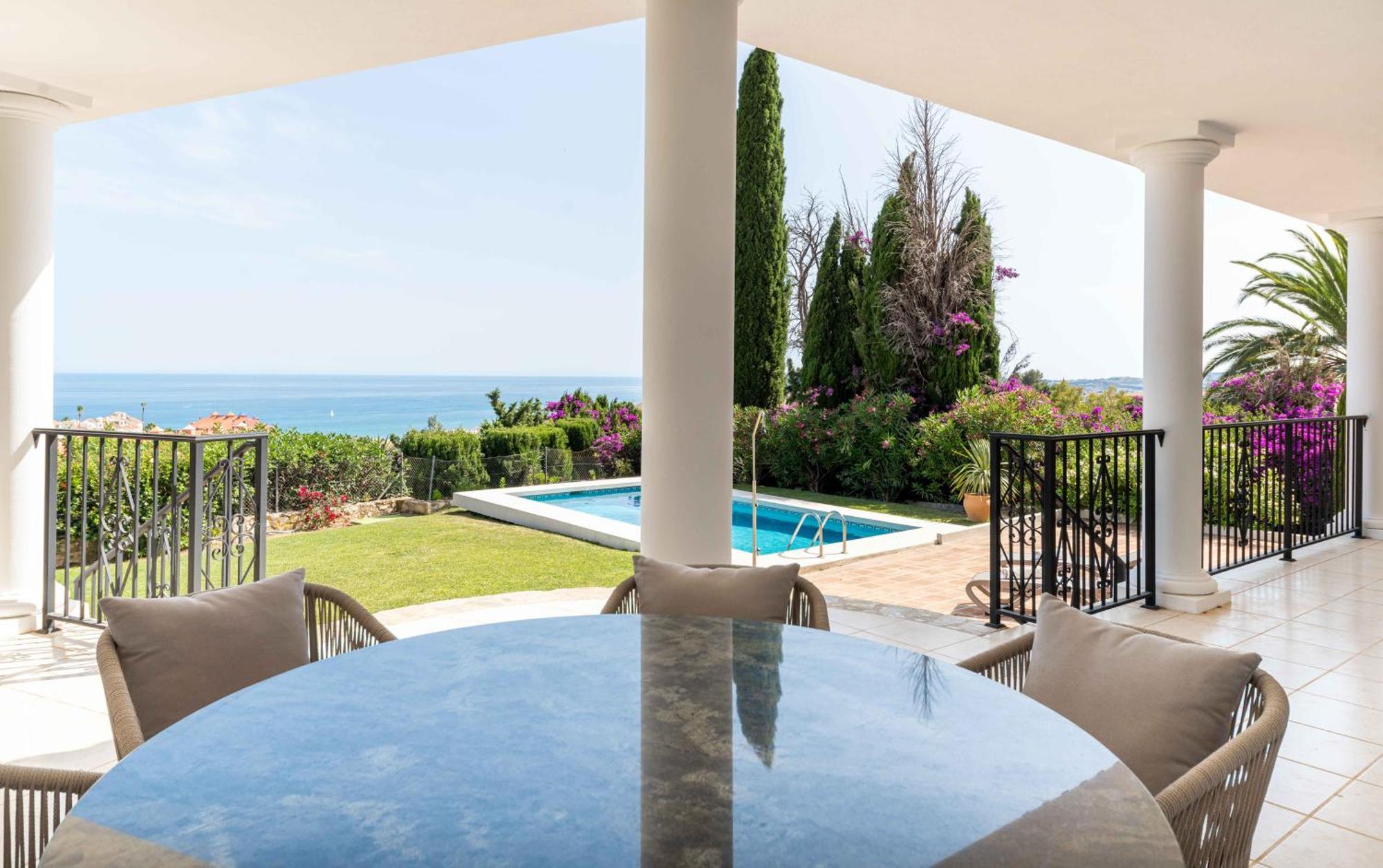 La Perla Fuengirola