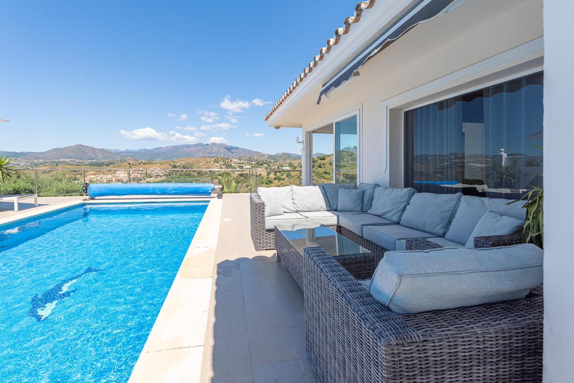 Stunning 6 Bed Private Pool Mijas Gol Pousada