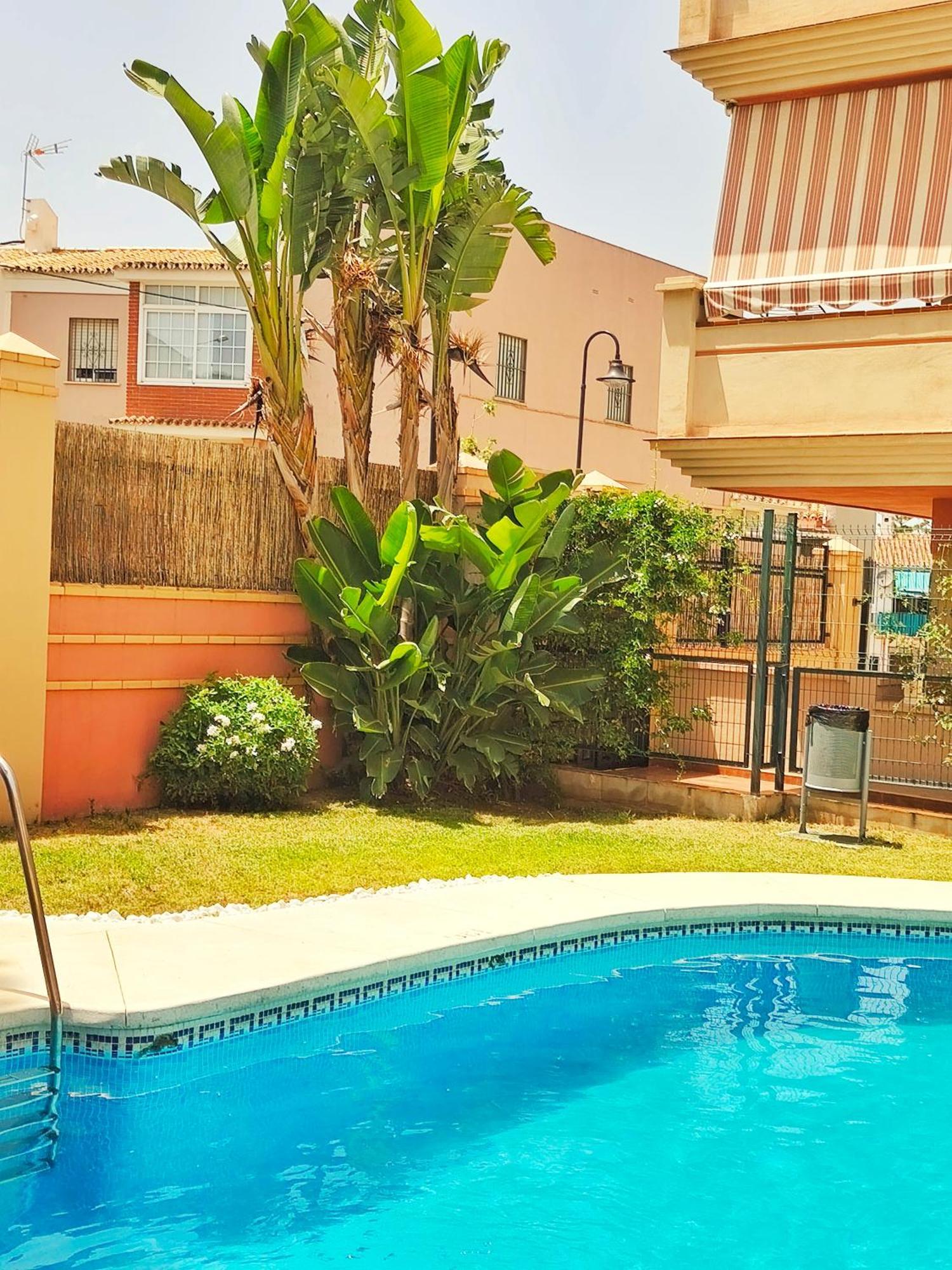 Nuevo Con Parking Y Piscina Gratis Fuengirola
