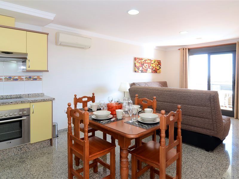 Nuria Sol Apts