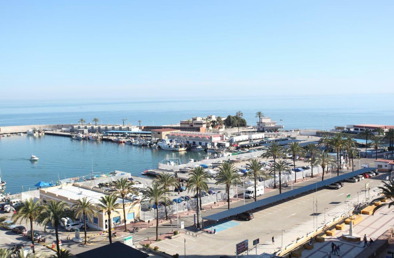 On The Harbor, First Line With Beautiful Sea View In 4 Star Apartment Fuengirola